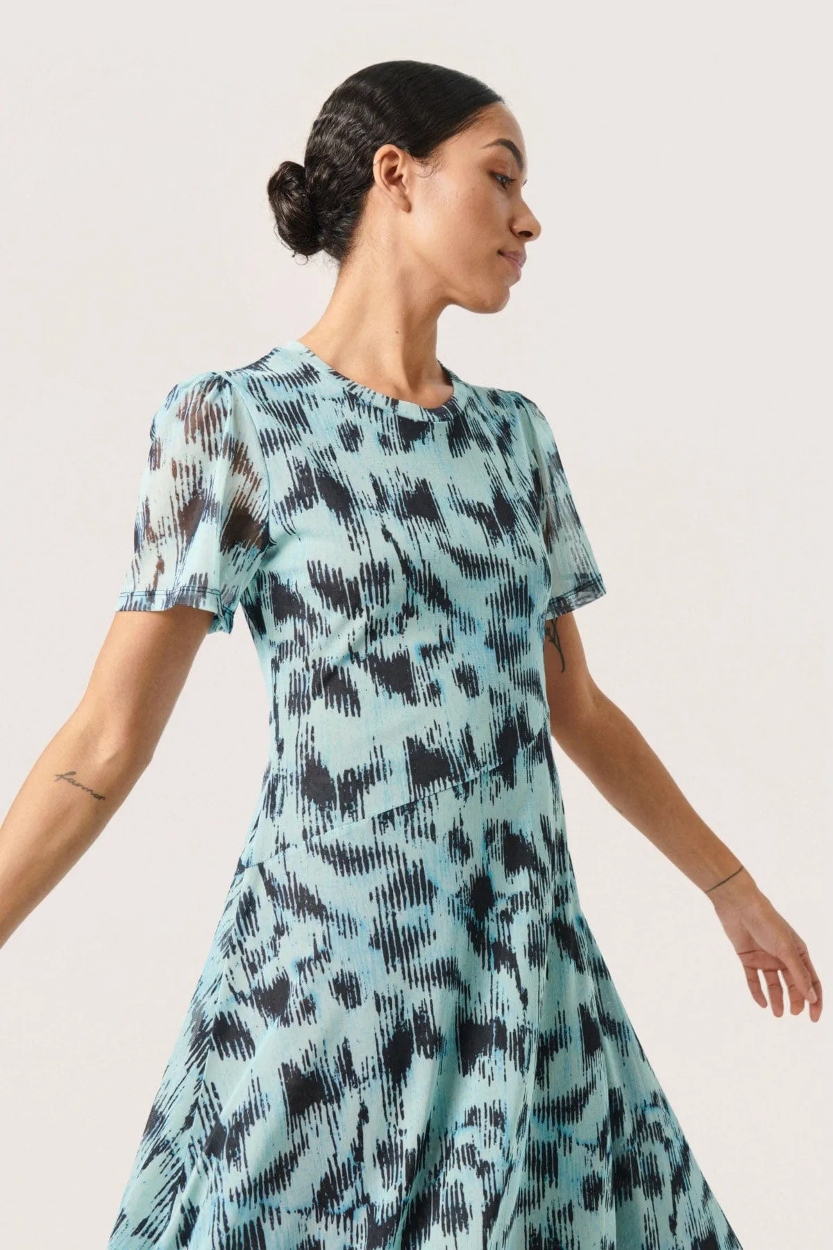 Anaika Maxi Dress - Sea Jet Diffusion Print