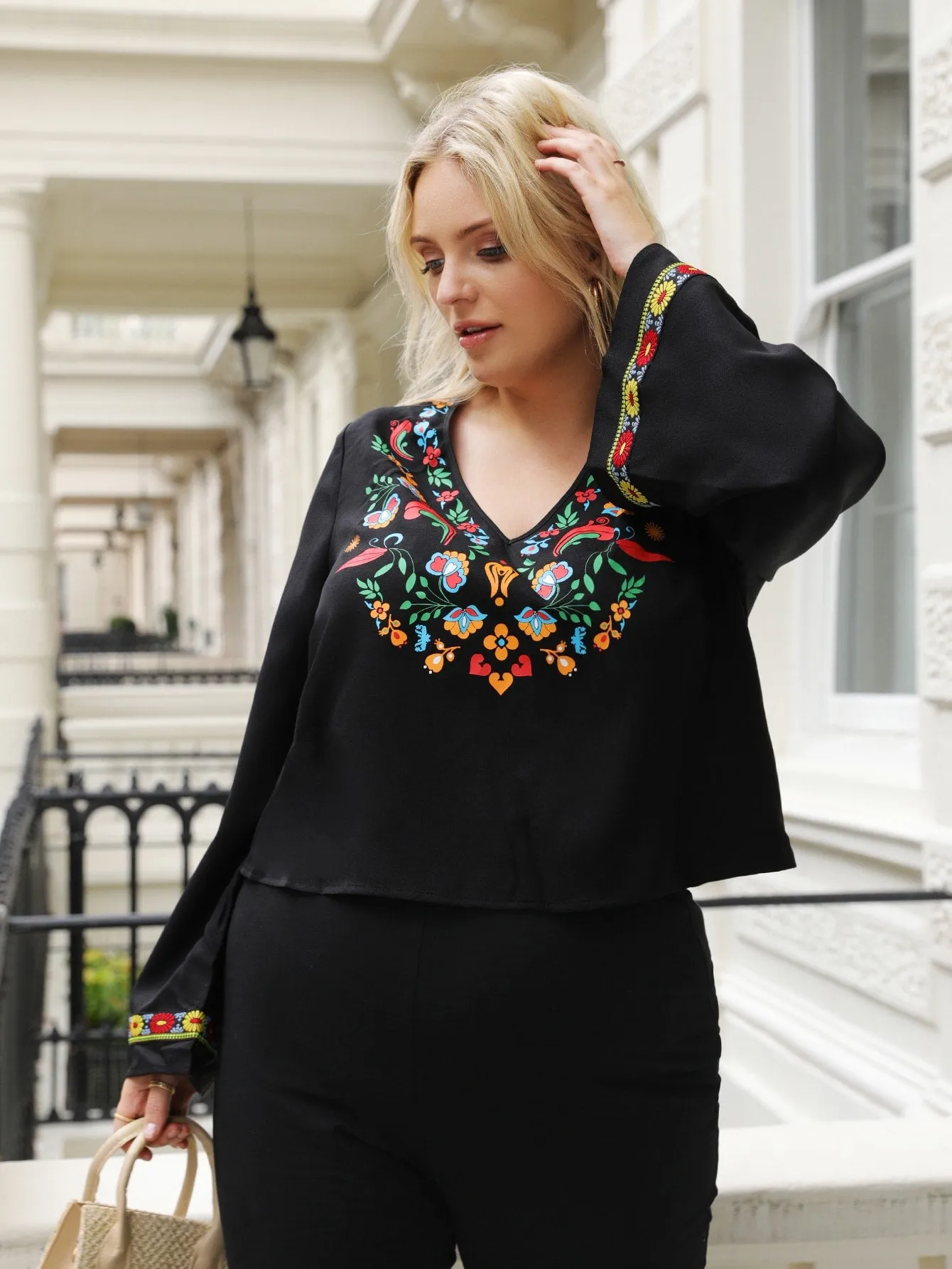 Casual Floral Long Sleeve V Neck Regular Plus Size Blouse