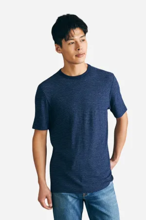 Faherty Short-Sleeve Vintage Chambray Tee in Navy Cove Stripe