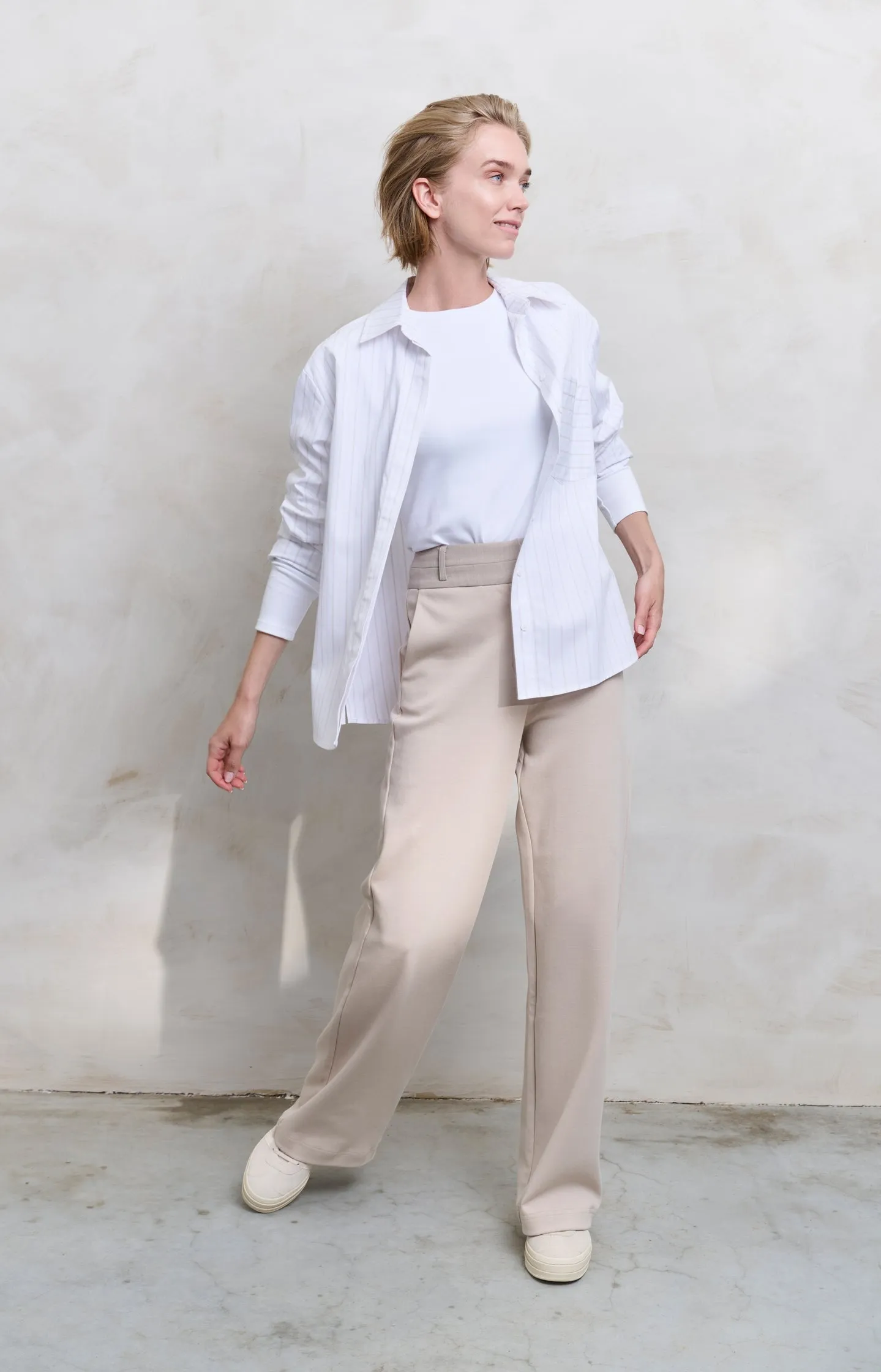 Jersey trousers with wide legs and contrasting waistband