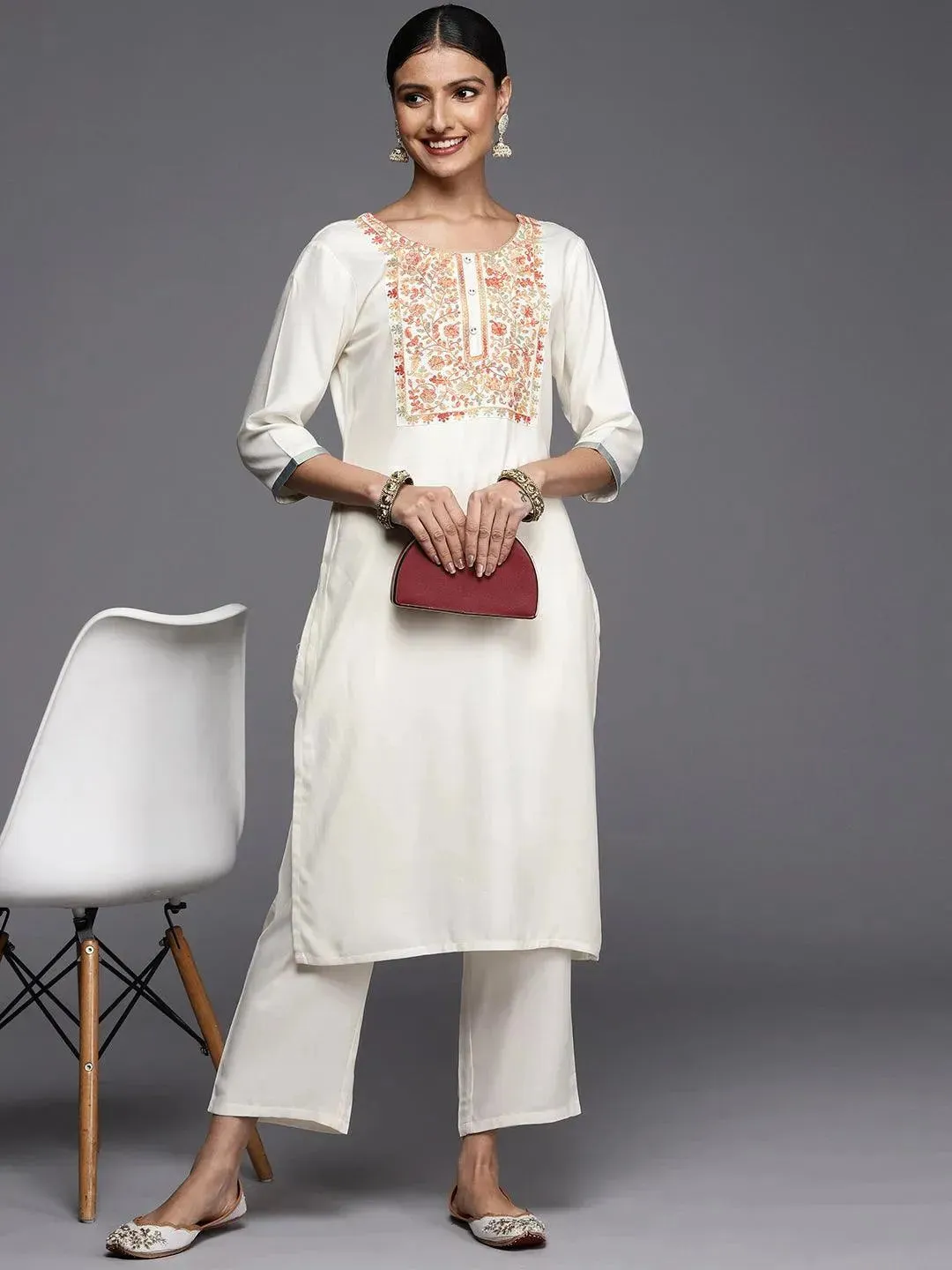 Off White Solid Pashmina Wool Trousers