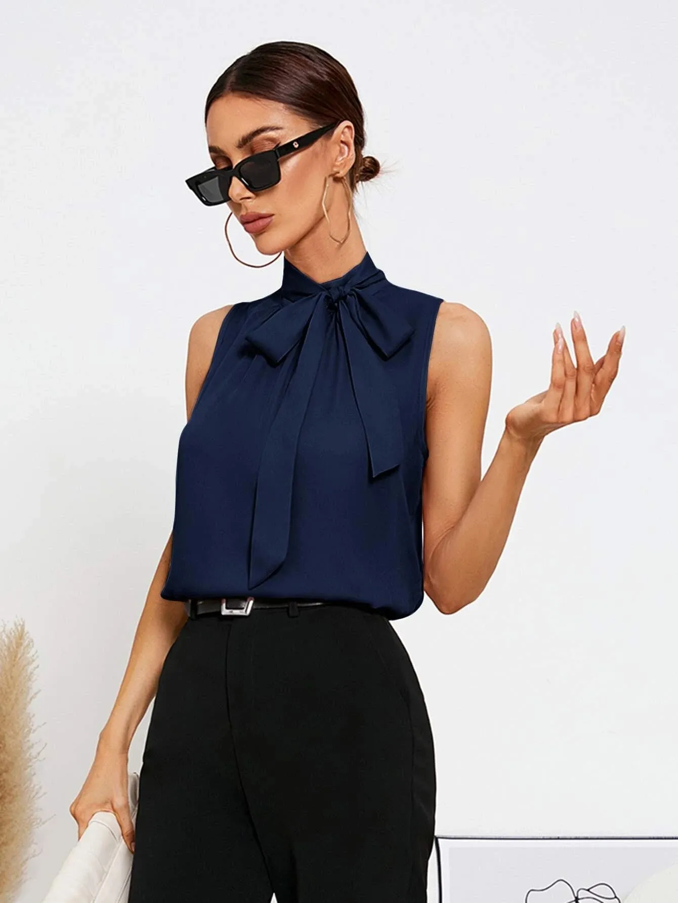 SHEIN Tie Neck Sleeveless Blouse