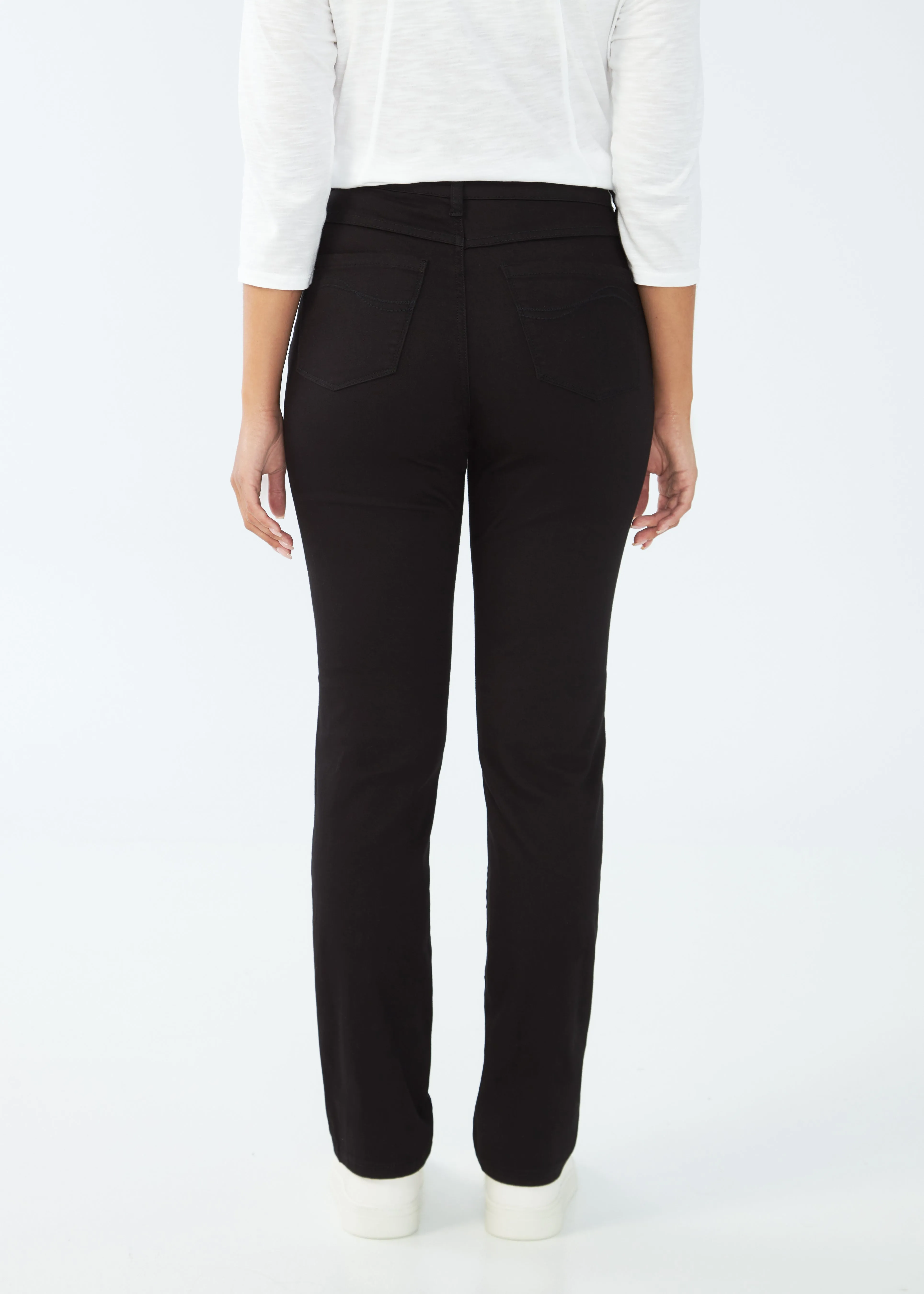 Suzanne Relaxed Slim Leg