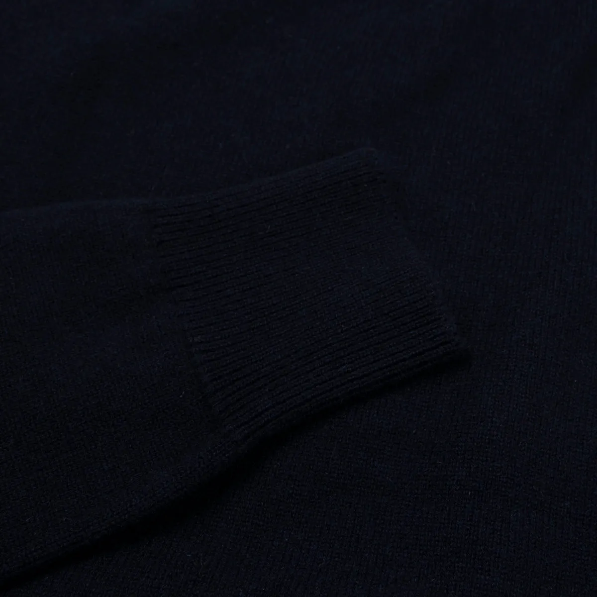 The Bowmore 1/4 Zip Neck Cashmere Sweater - Nero Navy / Derby