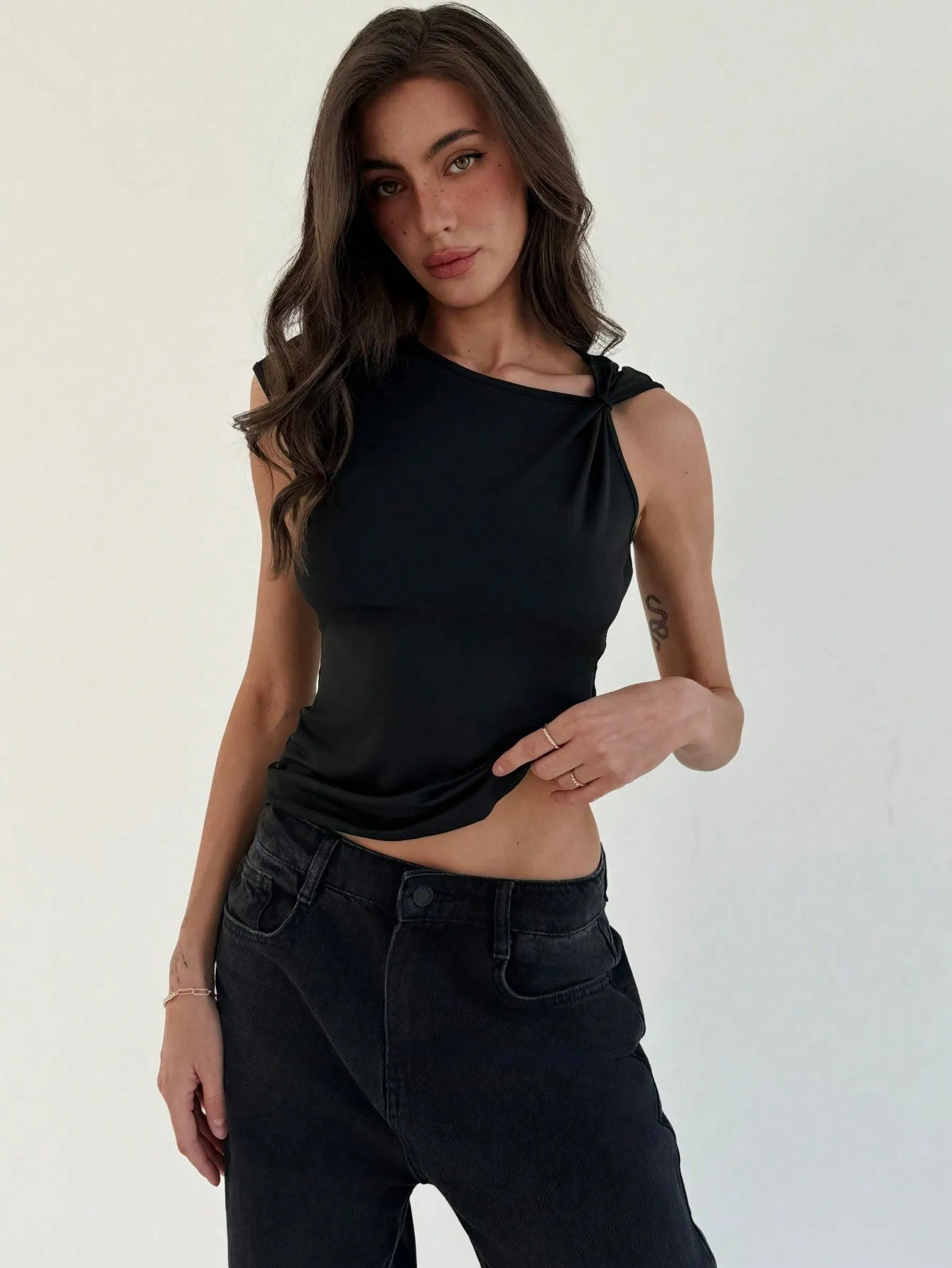 Women Simple Asymmetrical Neck T-Shirt For Going Out Summer